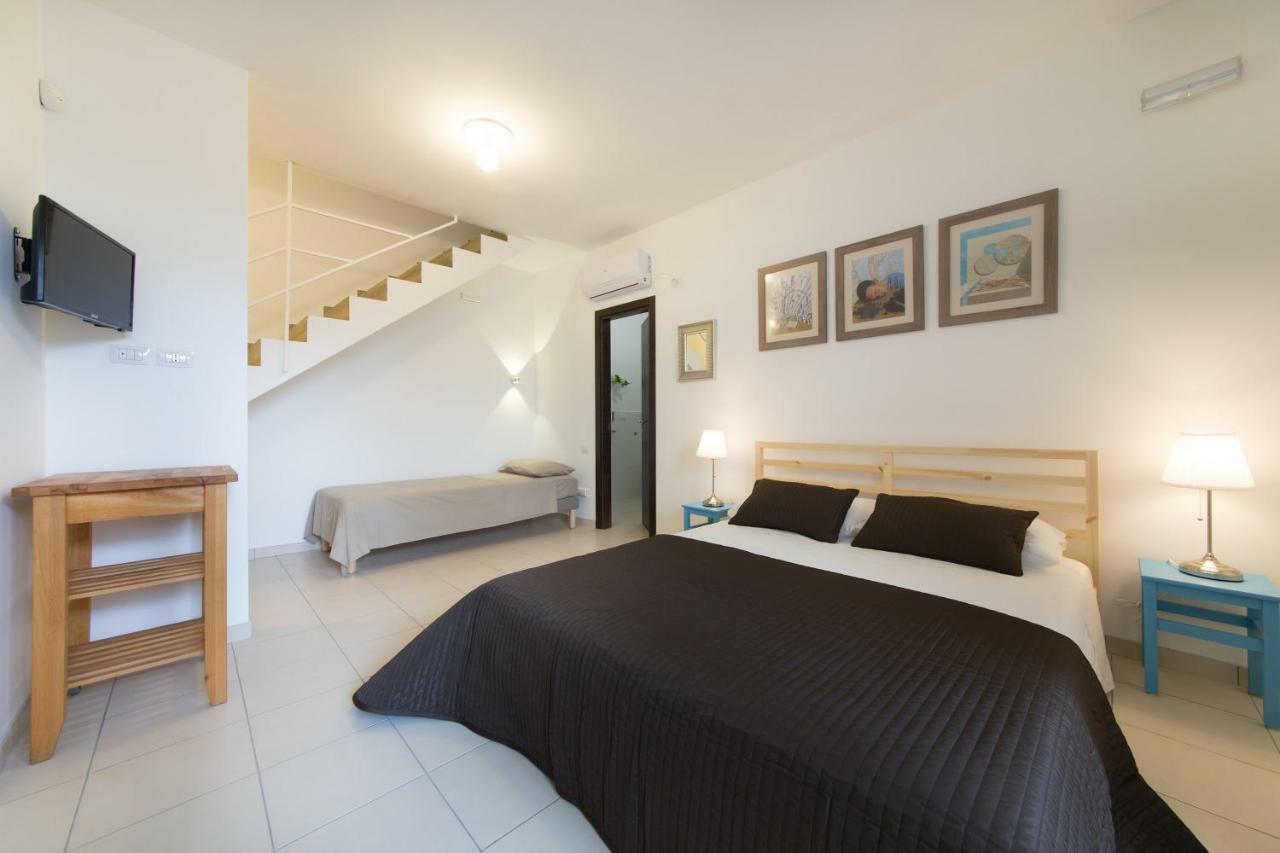 Salentoineout Bed & Breakfast Marina di Mancaversa Luaran gambar